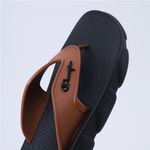 CP0005-TECH-FLOP-4-RUBBER-BLACK